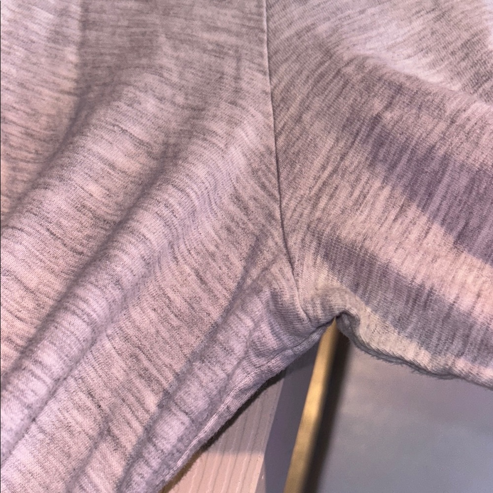 Hanro Light Gray Robe - Picture 5 of 6